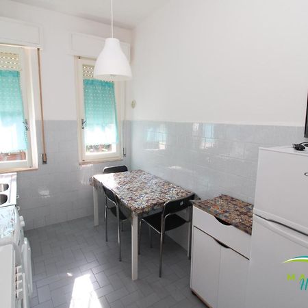Maremma Holidays : Trasimeno Apartment Follonica Eksteriør billede