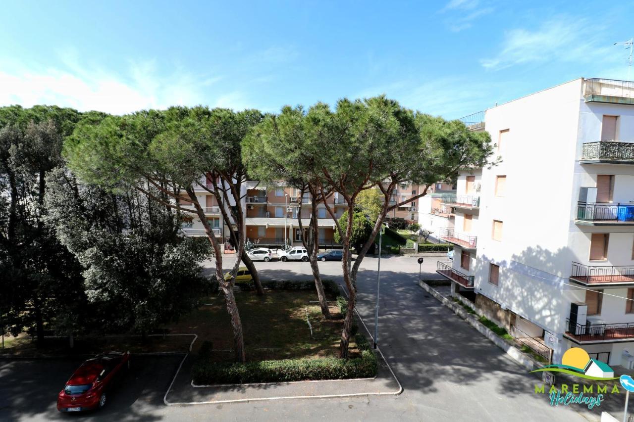 Maremma Holidays : Trasimeno Apartment Follonica Eksteriør billede